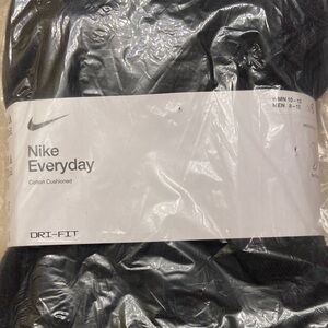 Nike Everyday Black Dri-FIT Cotton Socks